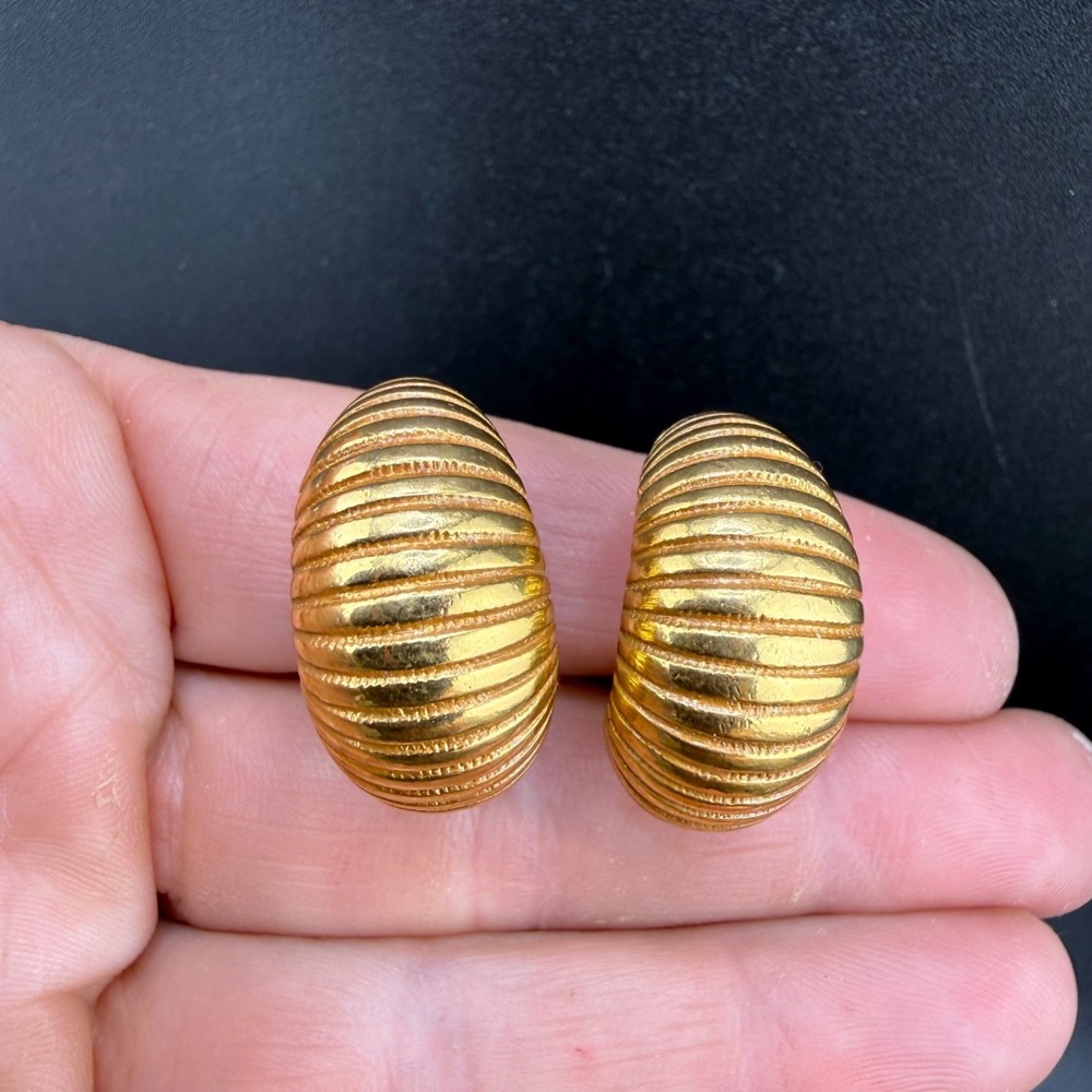 Vintage Monet Clip On Earrings Gold Tone Ribbed Hoop